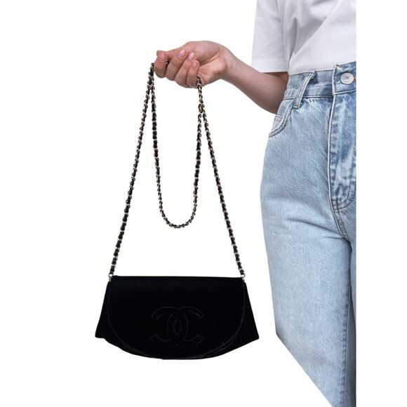 CHANEL  Half Moon  Black Velvet Leather Wallet on Chain Clutch Shoulder Bag Auth - Picture 4 of 16
